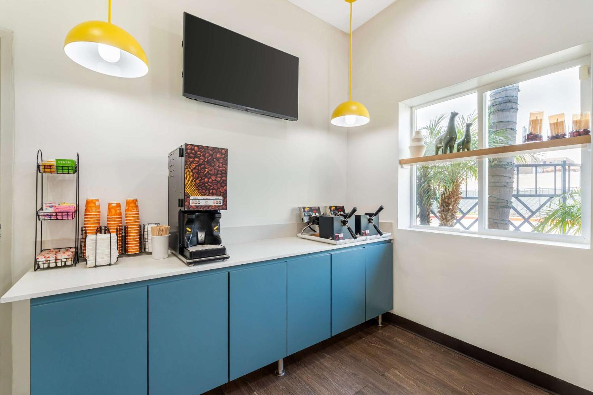 Comfort Inn Cockatoo Near Lax Airport Хоуторн Экстерьер фото
