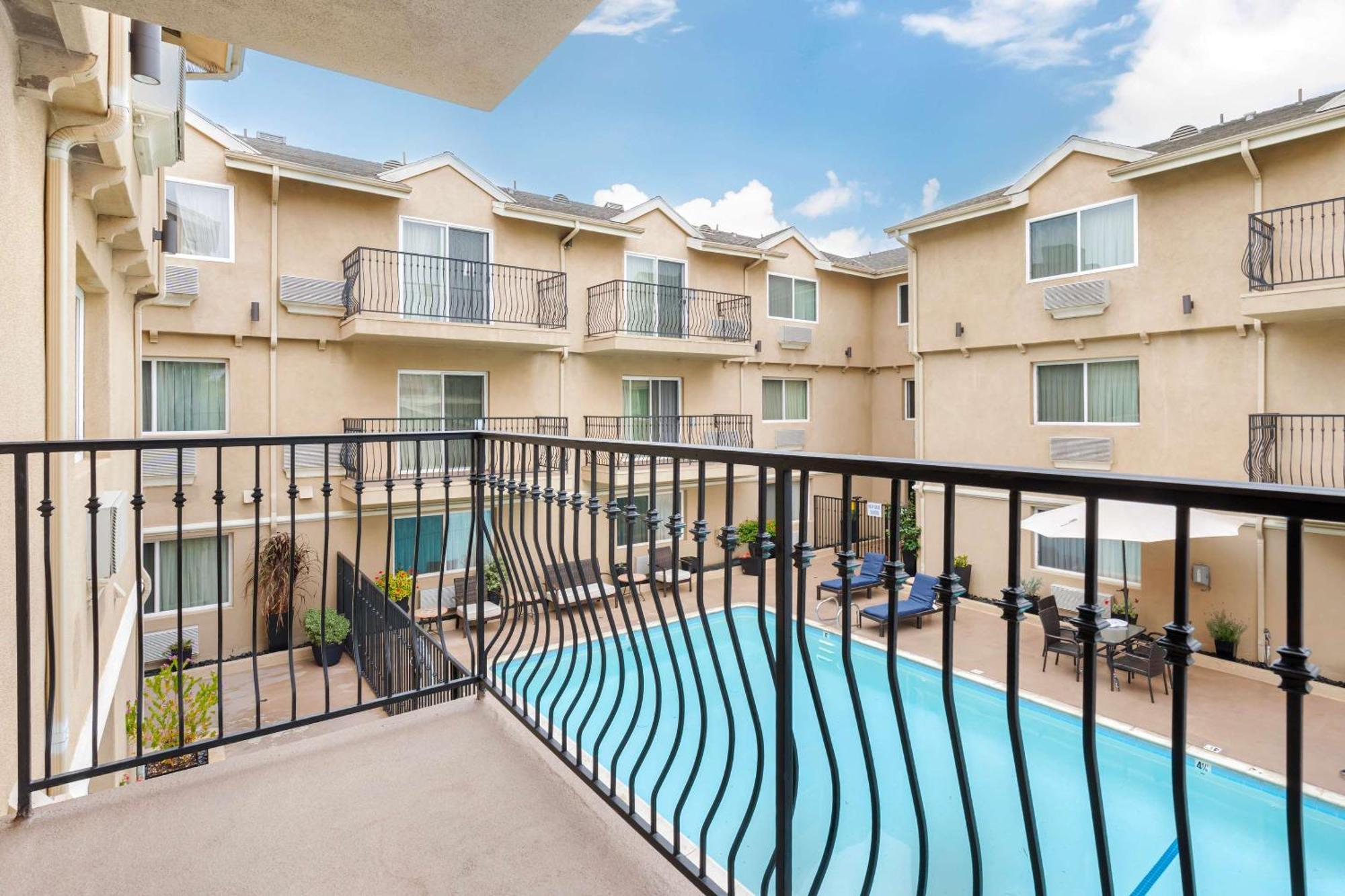 Comfort Inn Cockatoo Near Lax Airport Хоуторн Экстерьер фото