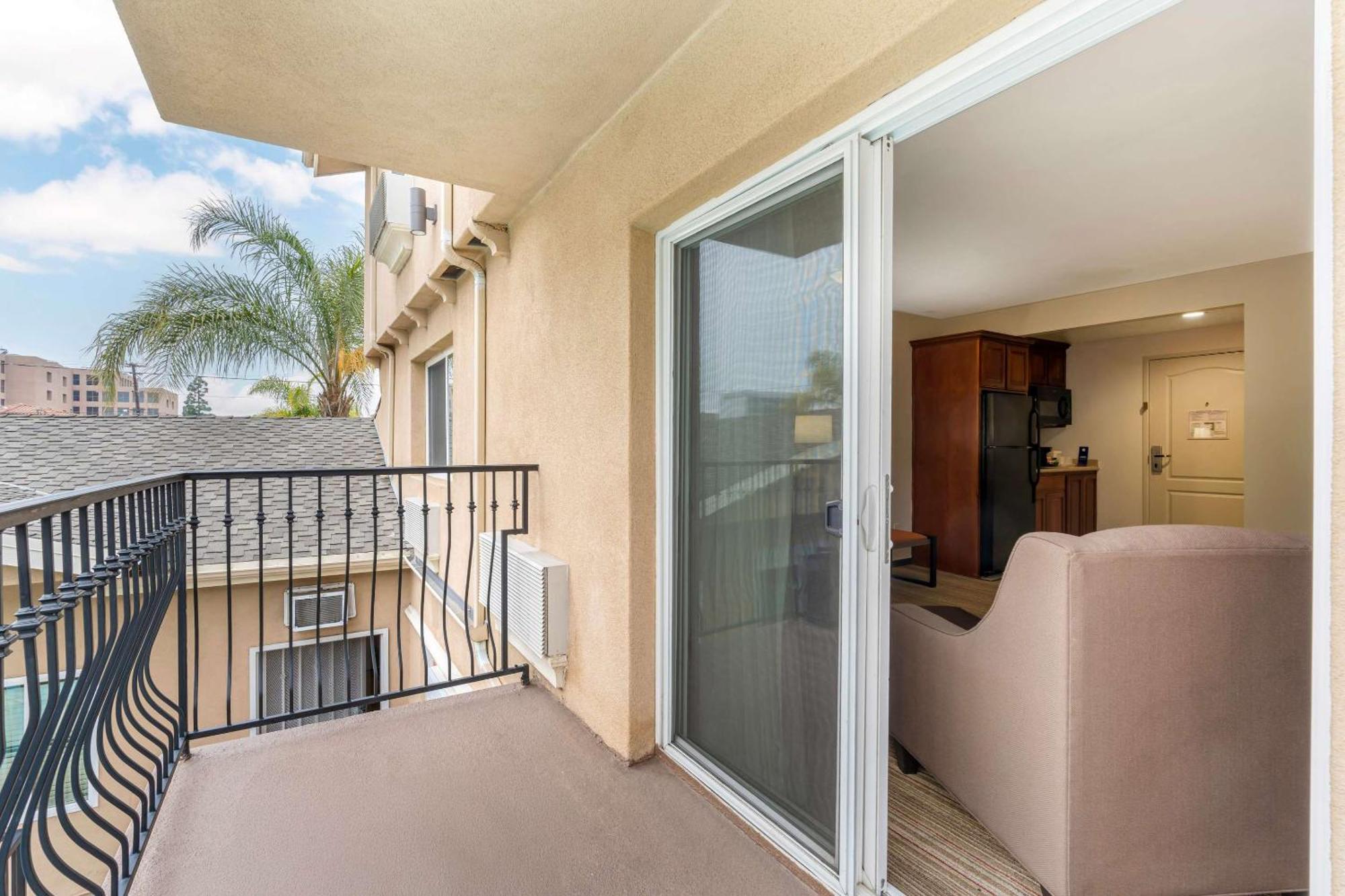Comfort Inn Cockatoo Near Lax Airport Хоуторн Экстерьер фото